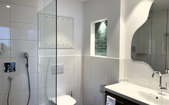WESTSIDE Hotel Garni