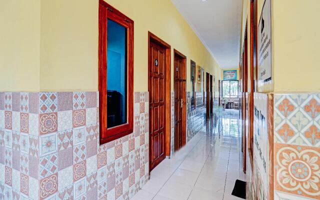 Dhoho Family Guest House by Oyo Rooms