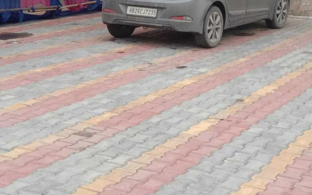 SPOT ON Hotel Deepak Palace