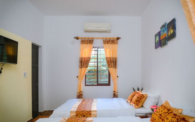 Hue Lotus Homestay