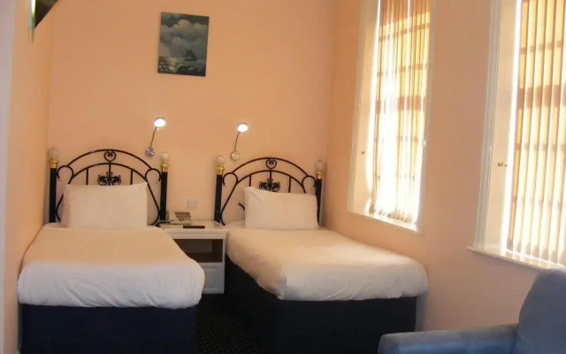 Mermaid Suite Hotel
