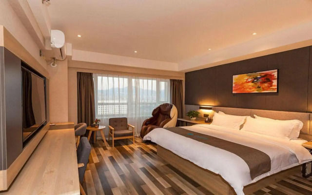 Chengyi Lianhao Hotel（Dalian Jinzhou Ruibo Center Wanda Cinema store）