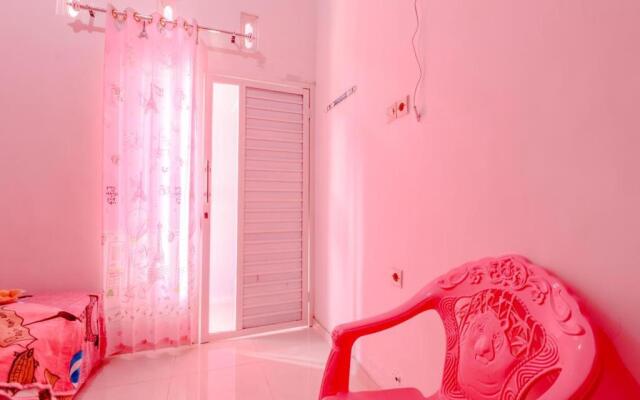 Pinky Guest House Kota Batu