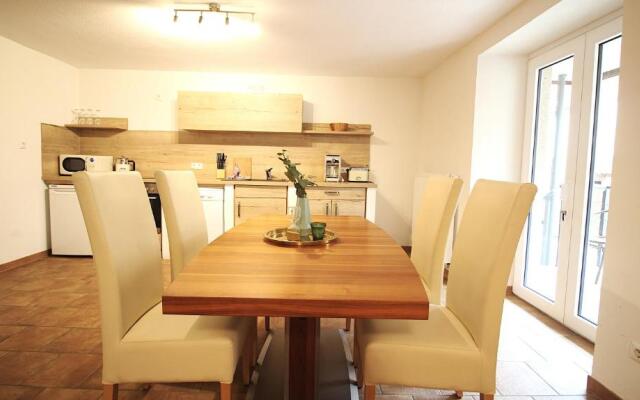 Ferienwohnung am Wasserschloss 1-3