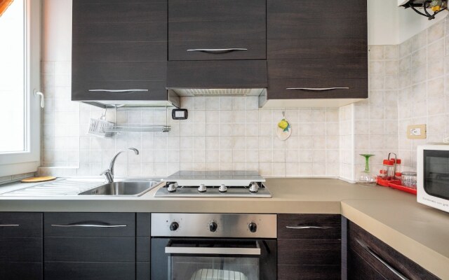 Porta Mascarella Apartment