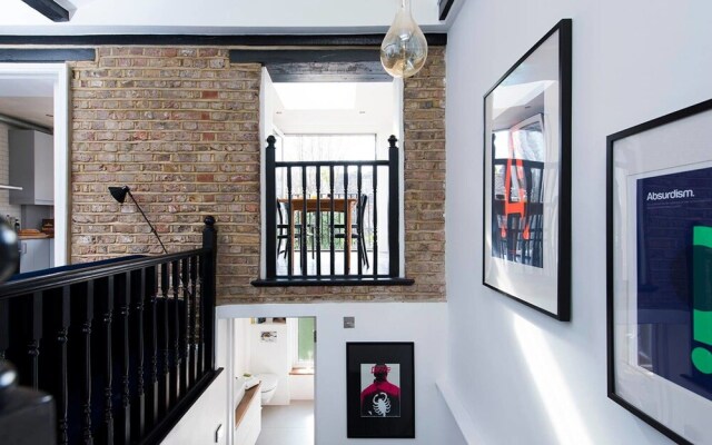 Stunning 2BR Flat in Kensington