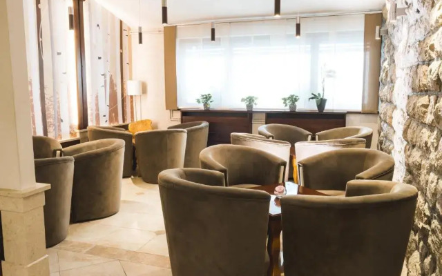 Hotel Smuk