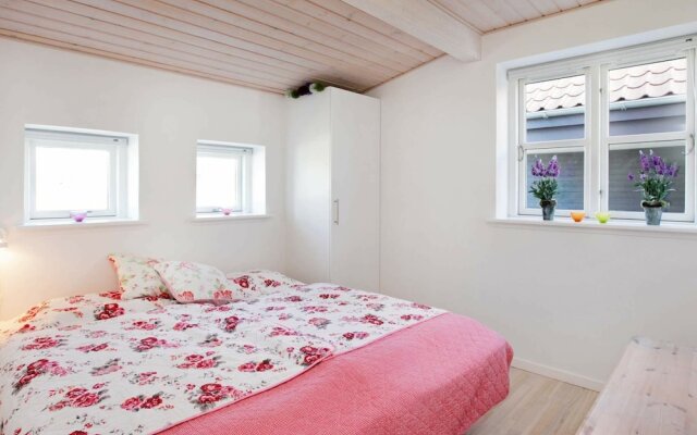 6 Person Holiday Home in Hirtshals-by Traum