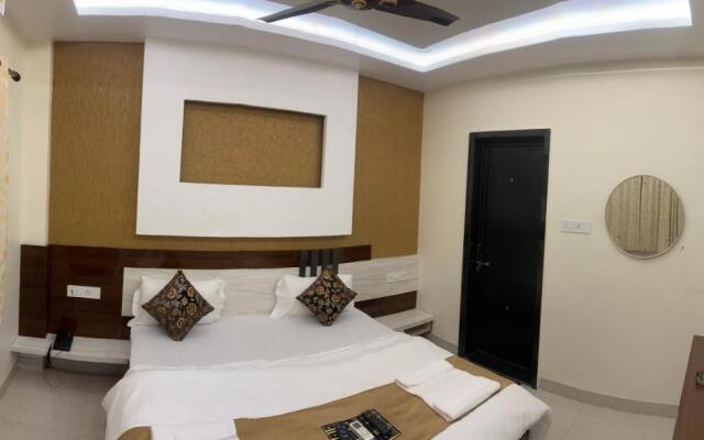Hotel Golden Bliss
