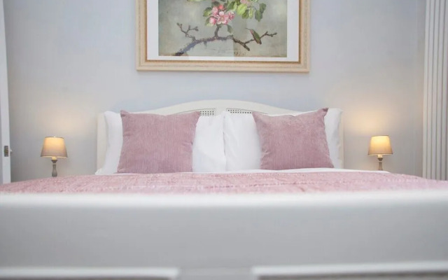 Stylish City Centre Apartment - Bath