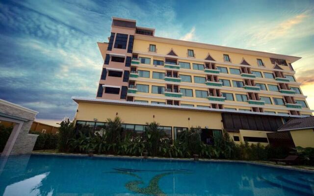 Ruean Phae Royal Park Phitsanulok (SHA Plus+)