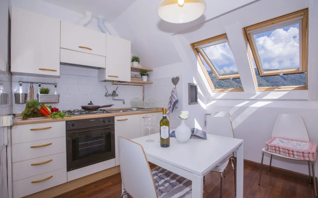 De Cristoforis Apartment