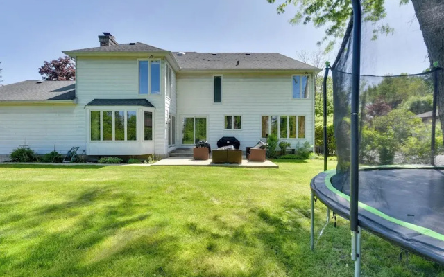 Spacious Buffalo Brick Home w/ Backyard!