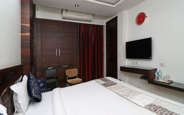 OYO 9536 Bee For Home Stay