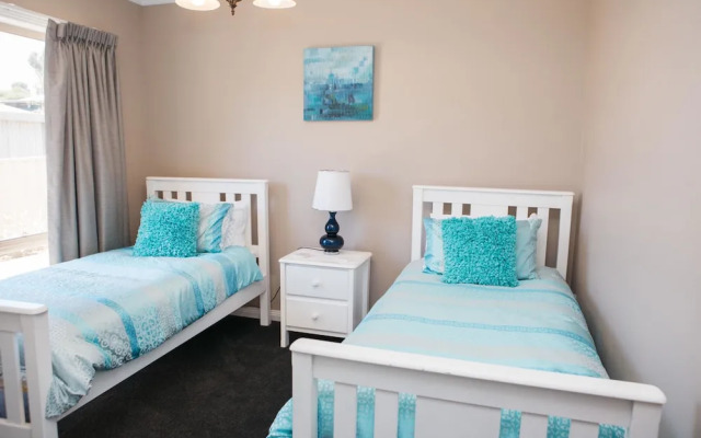 Bell's Cottage Collective