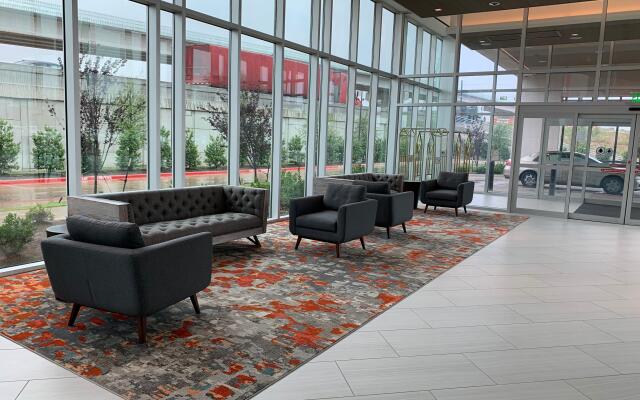 Crowne Plaza Suites Arlington by IHG