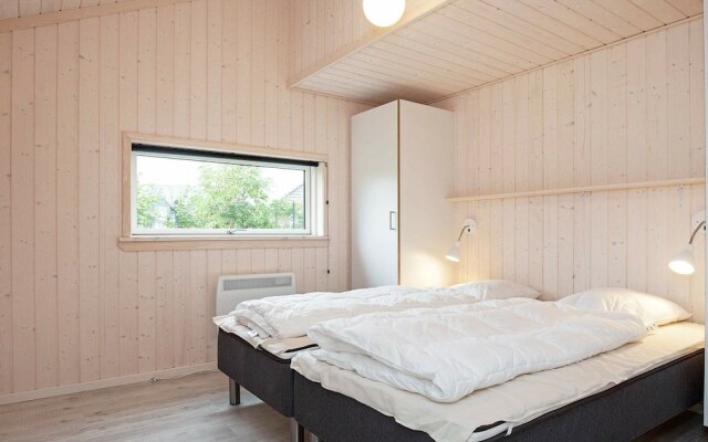 5 Star Holiday Home in Grossenbrode