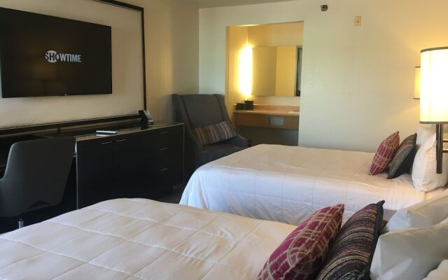 Magnuson Hotel El Paso West