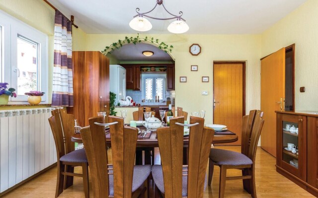 Awesome Home in Crikvenica With Wifi and 6 Bedrooms