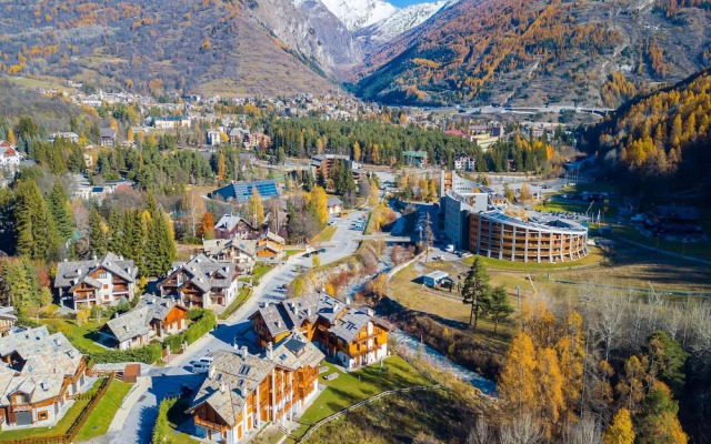 White House Ski Relax