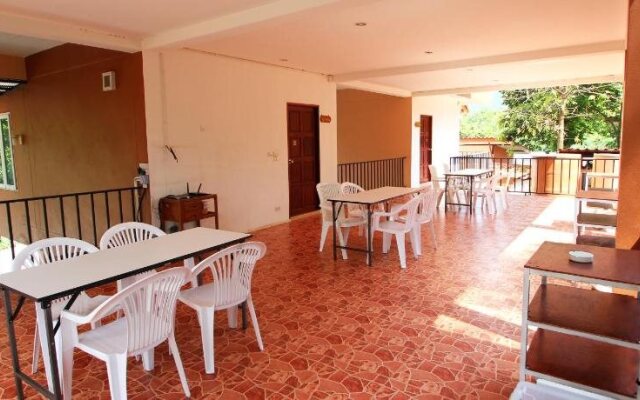 Baan Pordee Homestay