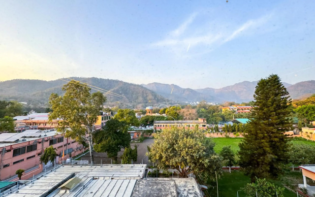 Green by One Hotels