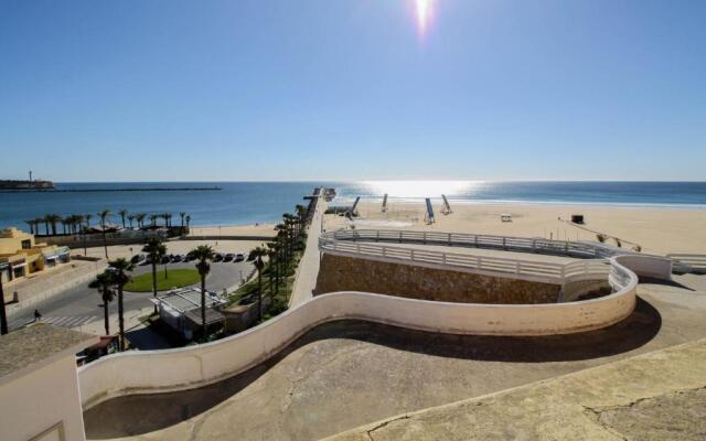 Rocha beach with a view to the marine