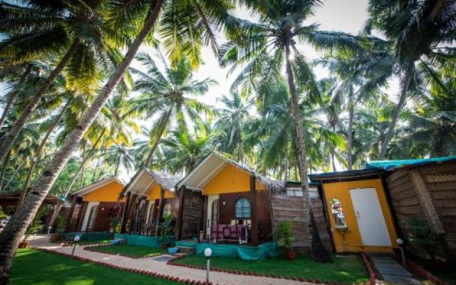 Om Sai Beach Huts