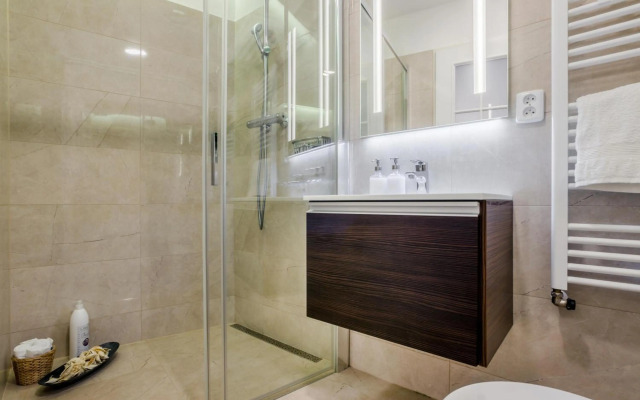 Royal Route Residence