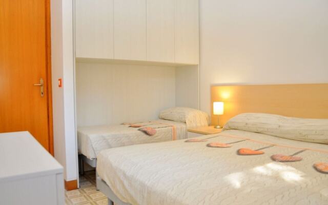 Welcoming Flat With Garden-view Terrace - Beahost