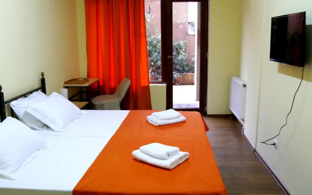 Giorgi Apartment