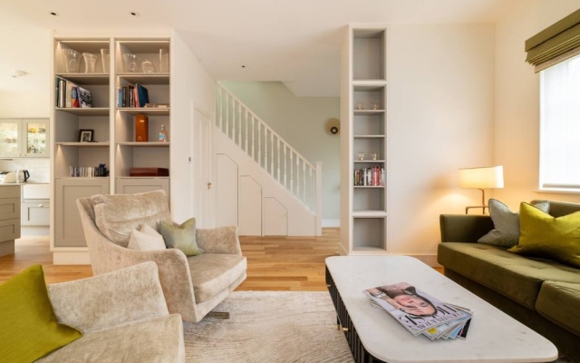Your Zen - 2 Bedroom Mews House in Notting Hill