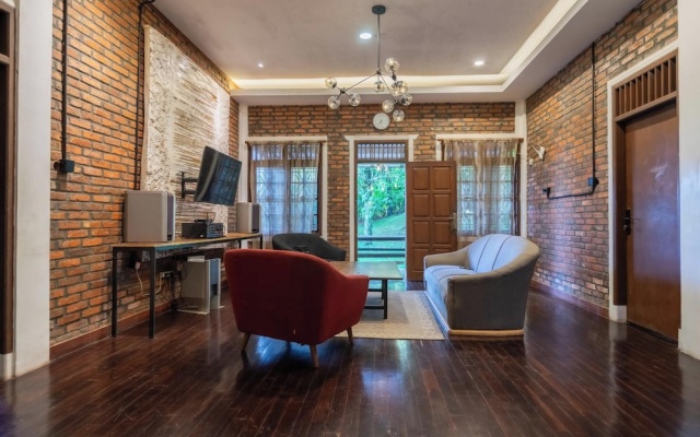 Lingga Garden House – Lobby – Megamendung