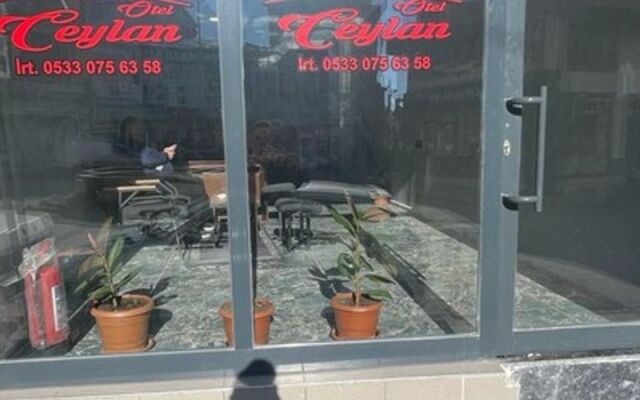 Ceylan Otel