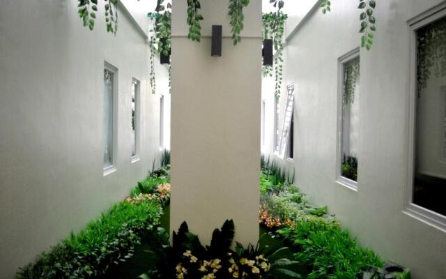 MaxOne Signature Glodok Jakarta