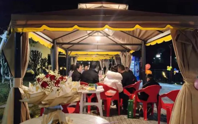 Tuta Yunxuan Hotel (Qiandongnan Danzhai Wanda Town)