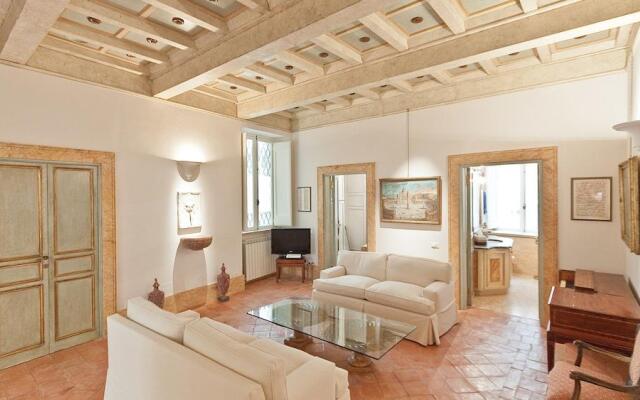 Rental in Rome Banchi Vecchi Terrace