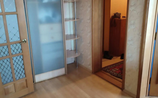 Апартаменты на бульваре Энтузиастов 17