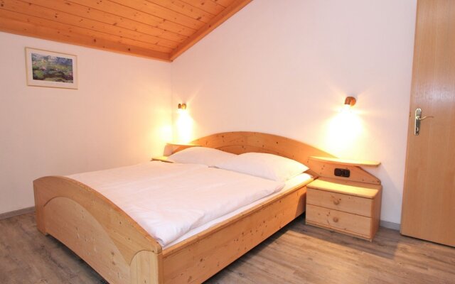 Spacious Apartment in Leogang near Ski Area
