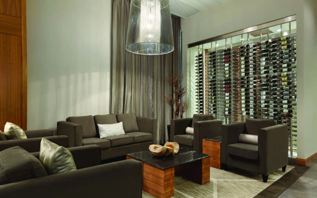 Radisson Hotel & Conference Centre Calgary Airport