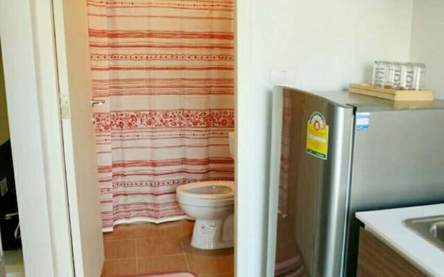 Baan Thew Lom Condominium