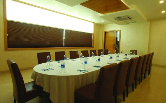 Wingston A Treehouse Hotel-Goverdhan