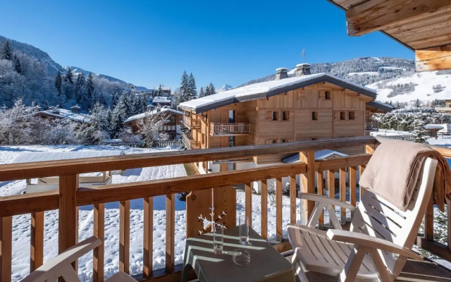 Nice Apartment With Balcony