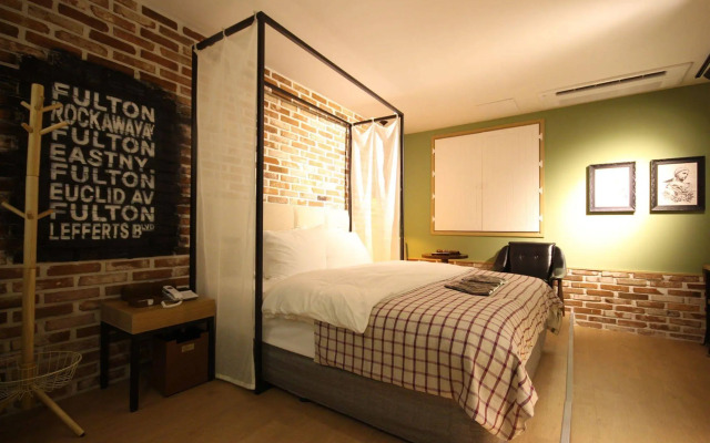 25 Hours Hotel