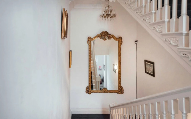 Metrostays - O'Connell Street 84-1