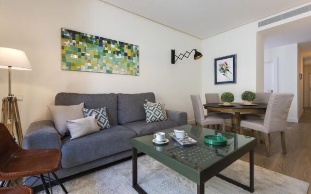 Beautiful 2 Bd Apart with Private Terrace 1 Step Away From the Cathedral, Mateos Gago Terrace III