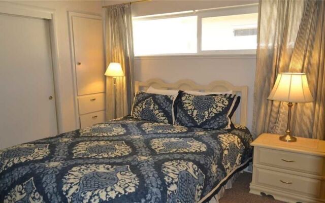 1171 A Herbert - 3 Br Condo