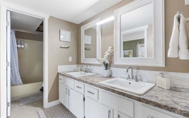 Inside City Limits of Branson