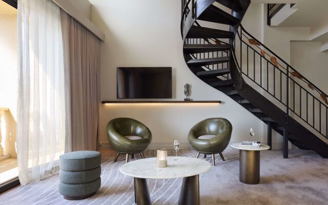 The Playford Adelaide MGallery