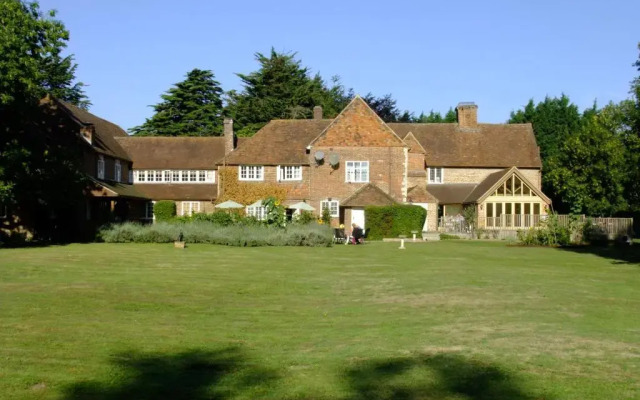 Howfield Manor Hotel